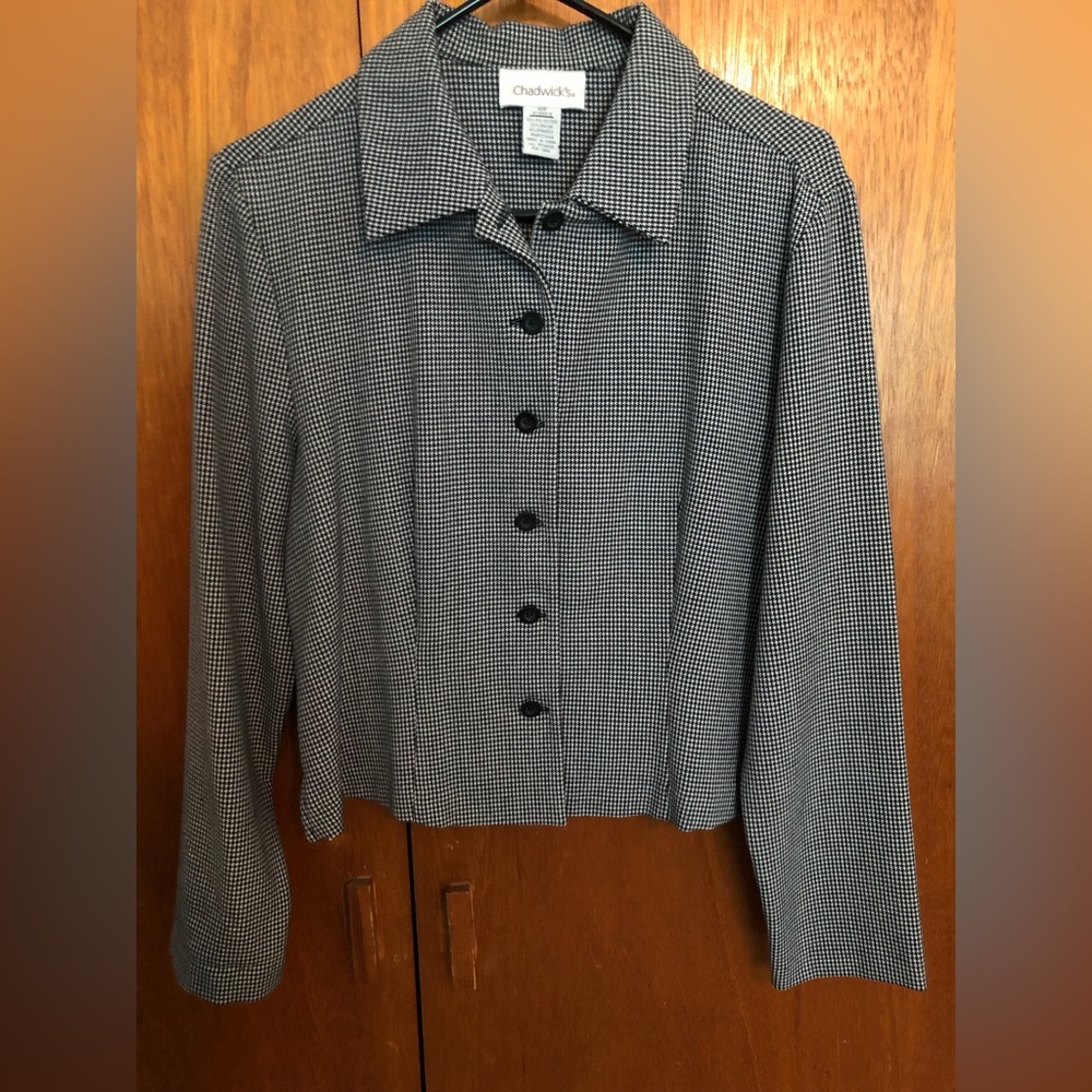 Chadwicks Women's Black & White Houndstooth Button-Up Jacket Size 10 Petite